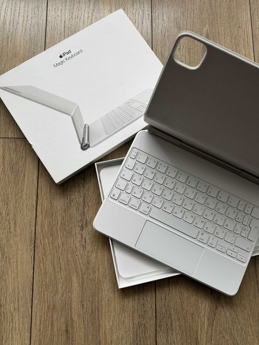 UA Чохол-клавіатура Apple Magic Keyboard для iPad Pro/Air 11