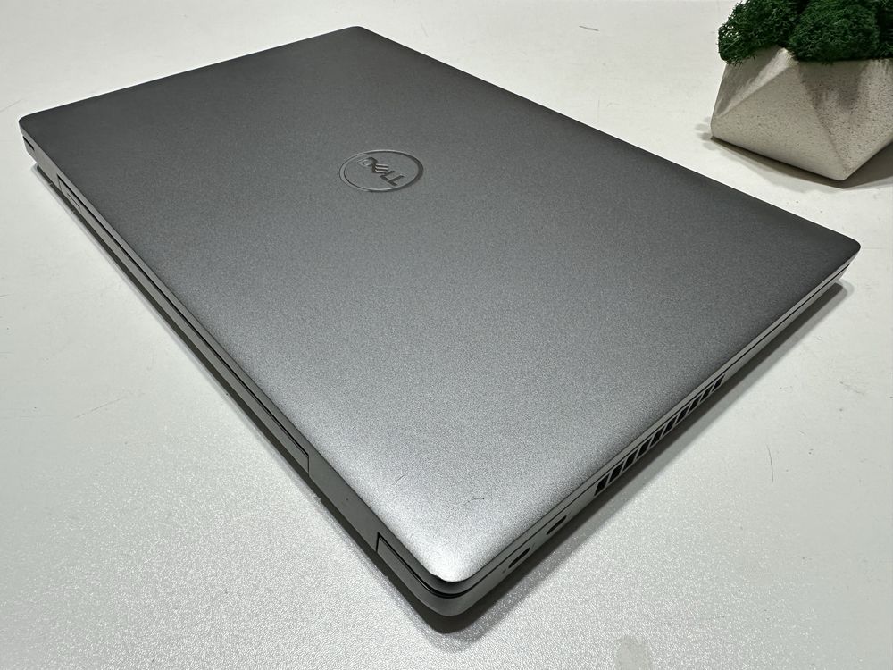 Dell Precision3560 15,6FHD IPS|i5-1145G7|16Gb|256Gb|IrisXE+NVIDIA T500