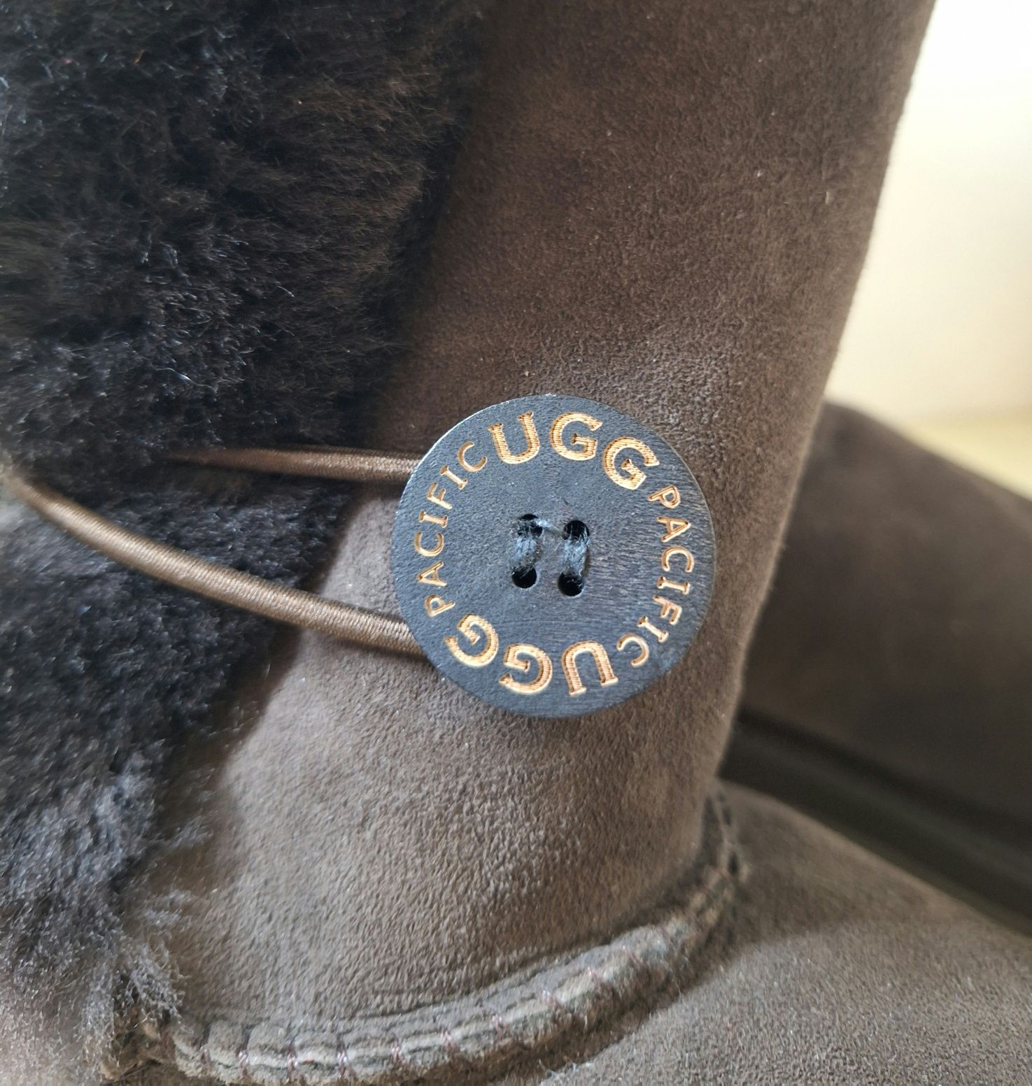 UGG pacific sheepskin валянки черевики 38 розмір