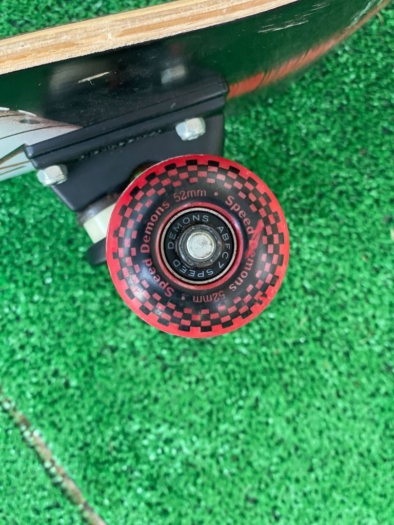 Skate em muito bom estado