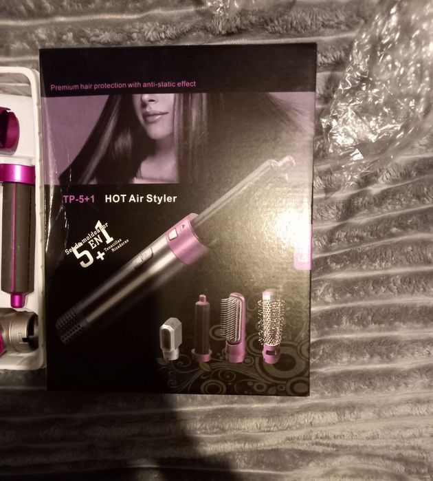 Фен-стайлер  Дайсон