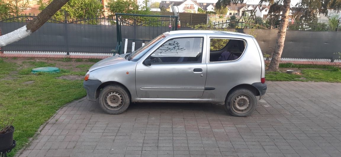 Fiat Seicento na części