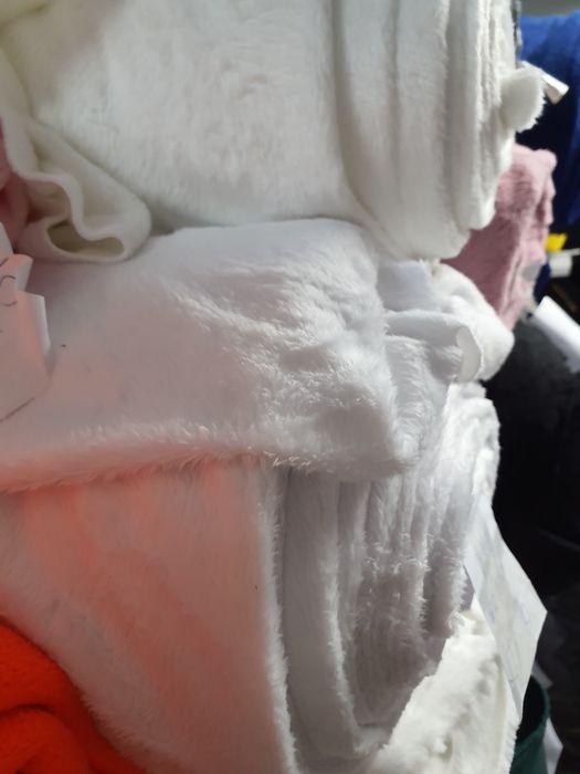 Futerko białe kupon dla Pani Aleksandry