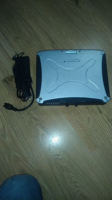 Pancerny laptop / Tablet Panasonic ToughBook CF-19