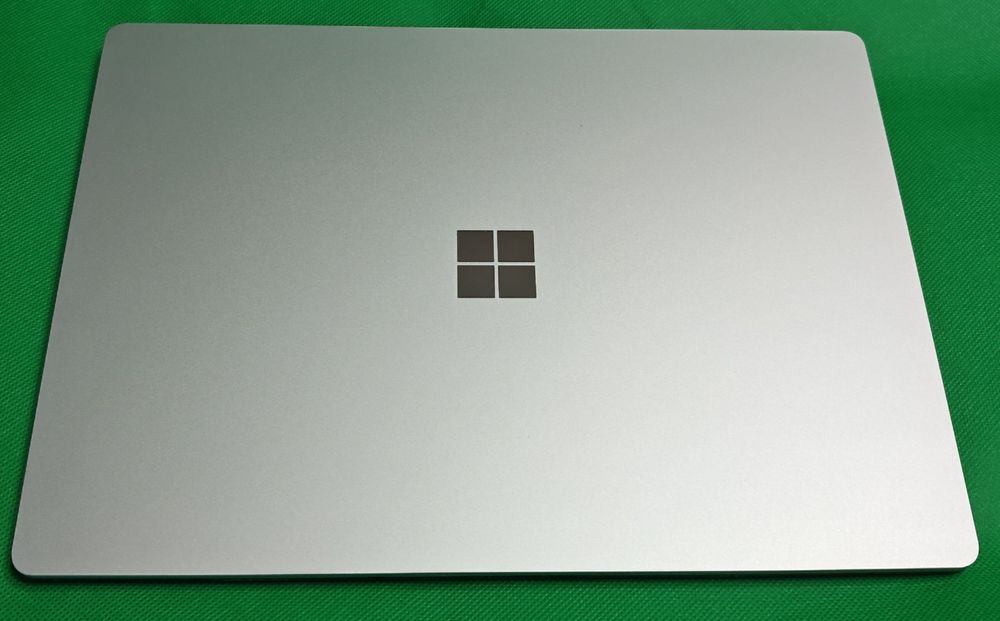 Microsoft Surface Laptop 5 model 1950   13,5" i5-1235U/8GB/256GB