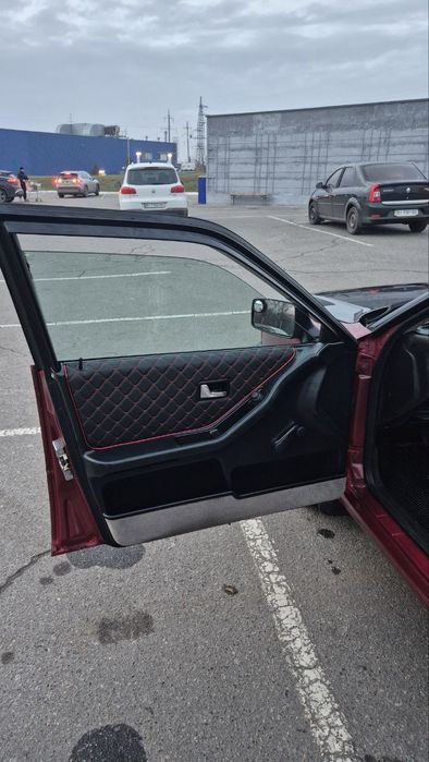 Продам AUDI 80b3