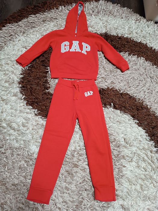 Костюм оригінал Gap на 5-6 років