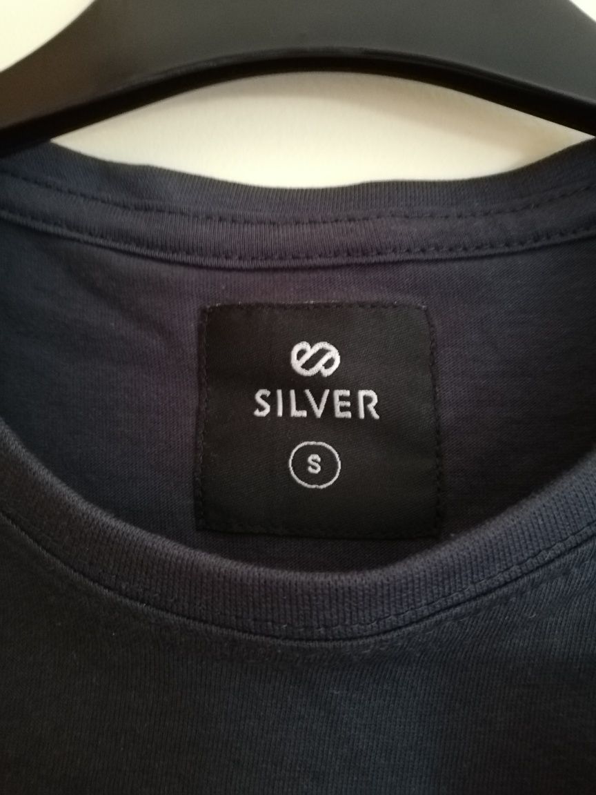 T-shirt azul escura Silver