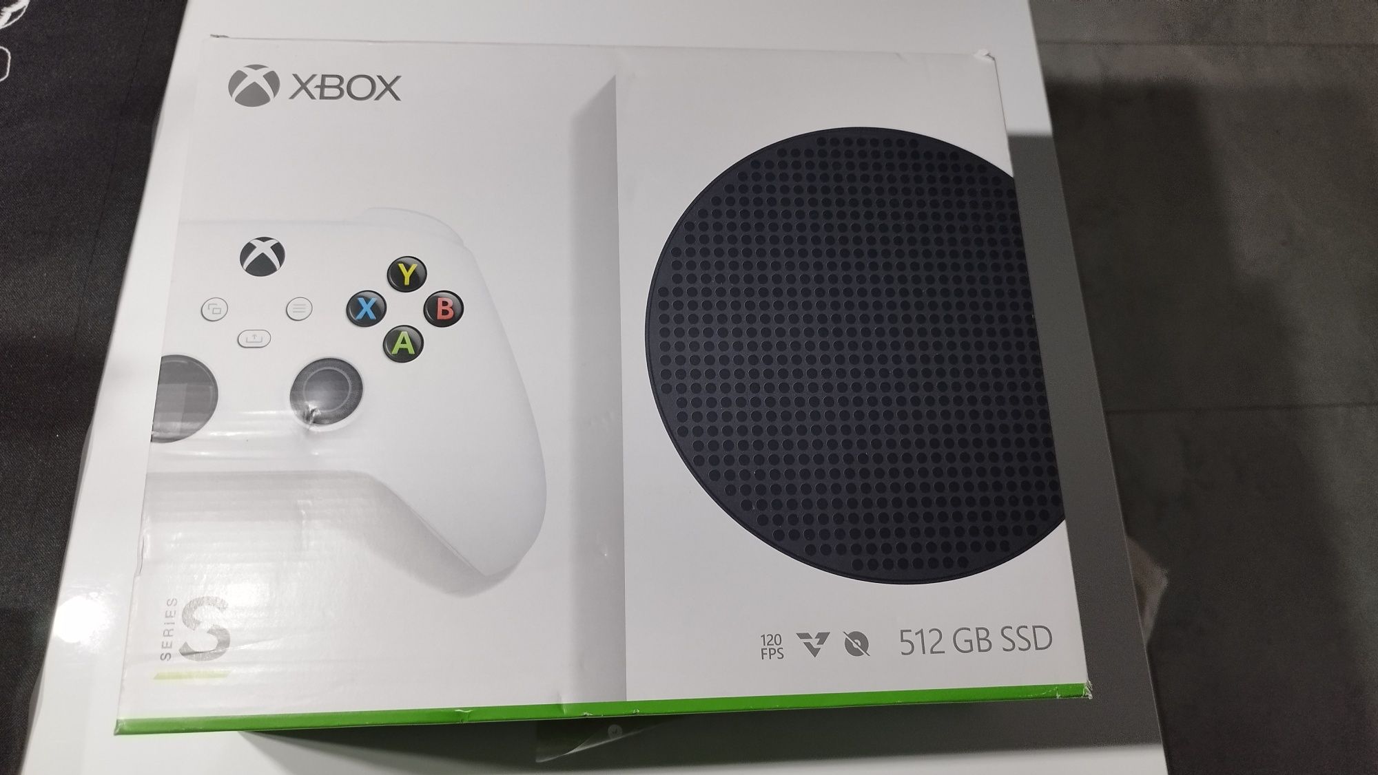 Sprzedam używaną konsolę X-box