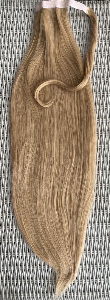 Włosy doczepiane, miodowy blond, kucyk, treska 80 cm ( 509 )