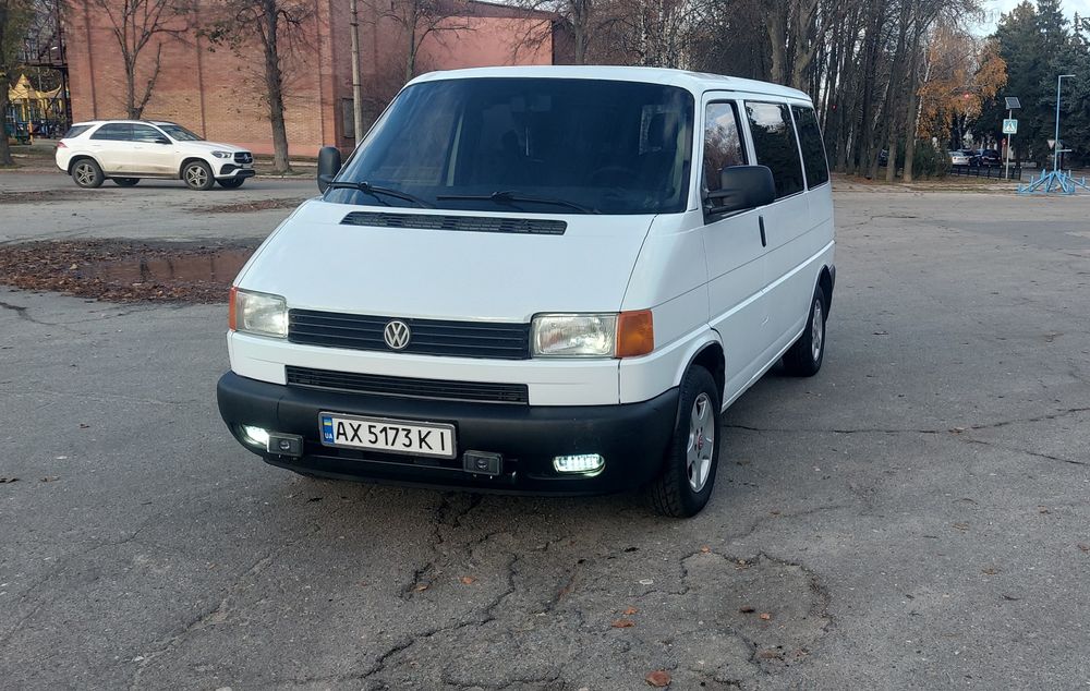 Volkswagen transporter 4