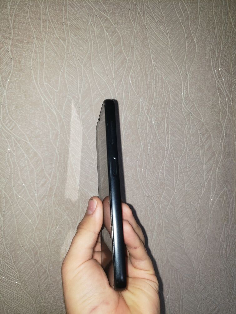Samsung a14  4/64 на відновлення або запчастини