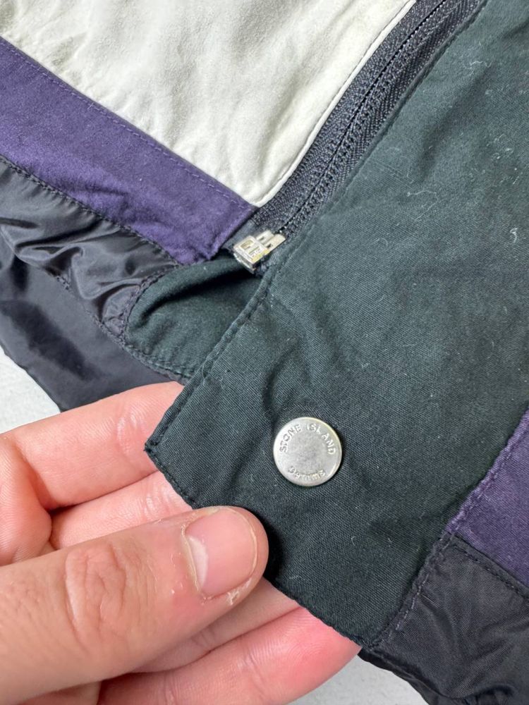 Нейлонова куртка Stone Island