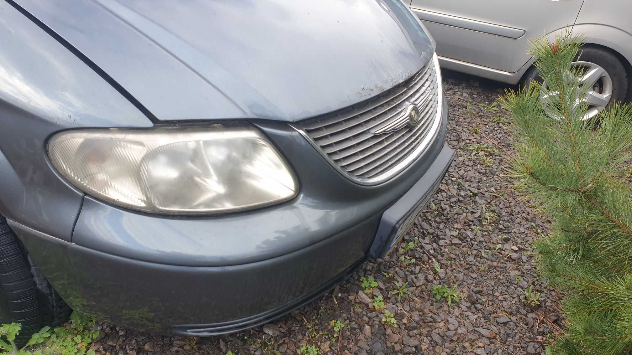 Chrysler Grand Voyager 2.5 CRD 2001r wszystko sprawne poza karoserią