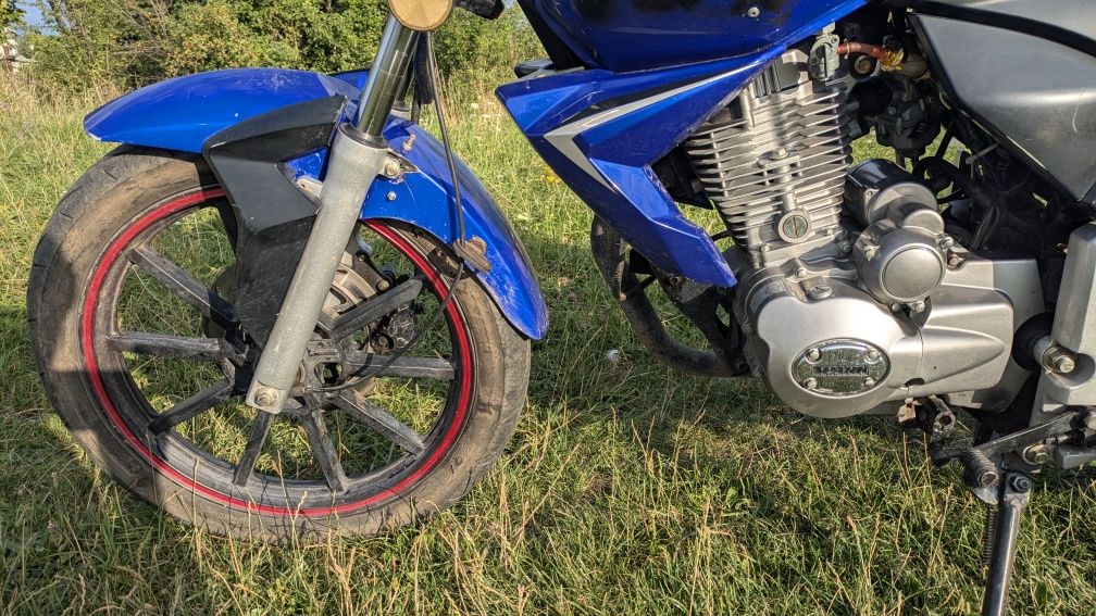 Мотоцикл Spark sp150r-23