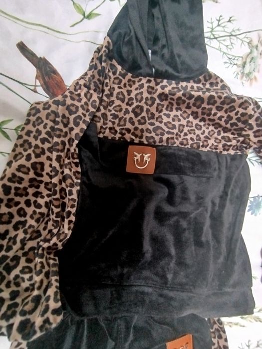 Dres 140 panterka dla dziewczynki jak nowy