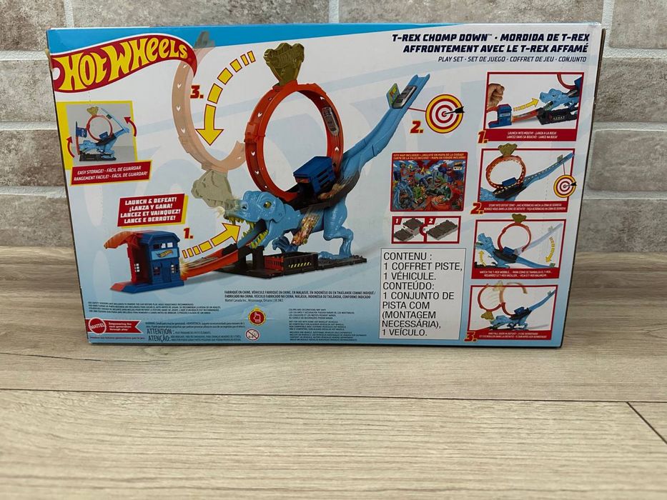 Ігровий набір Hot Wheels City Полювання Ті-Рекса