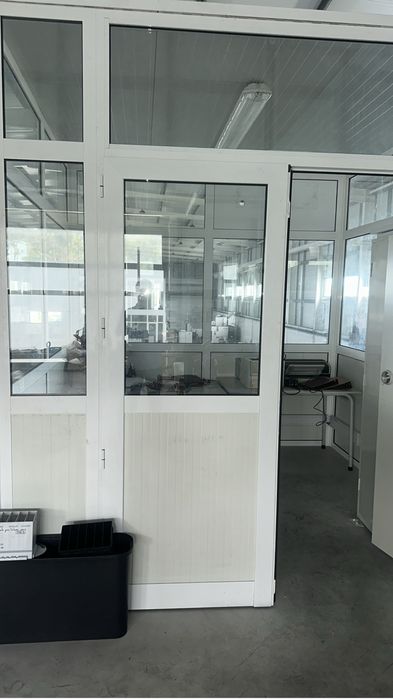 Escritório em Alumínio