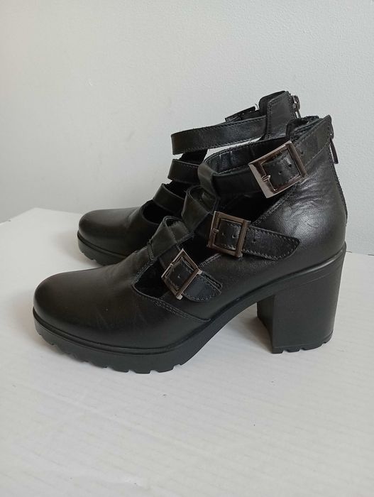 Buty damskie skórzane Lasocki rozmiar 38,5