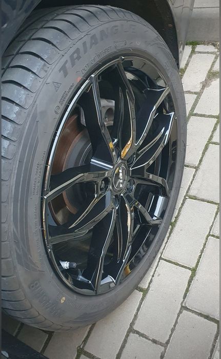 Продам диски Rial 18r с резиной и датчиками давления шин