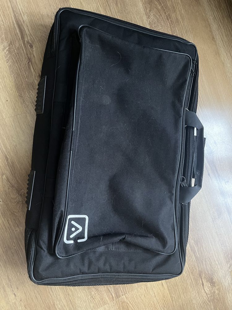 Line6 Helix LT + Case
