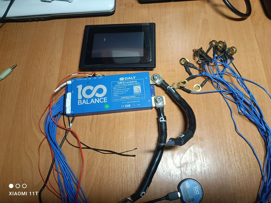 BMS 100 DALY 100 BALANSE 8-17S 150A