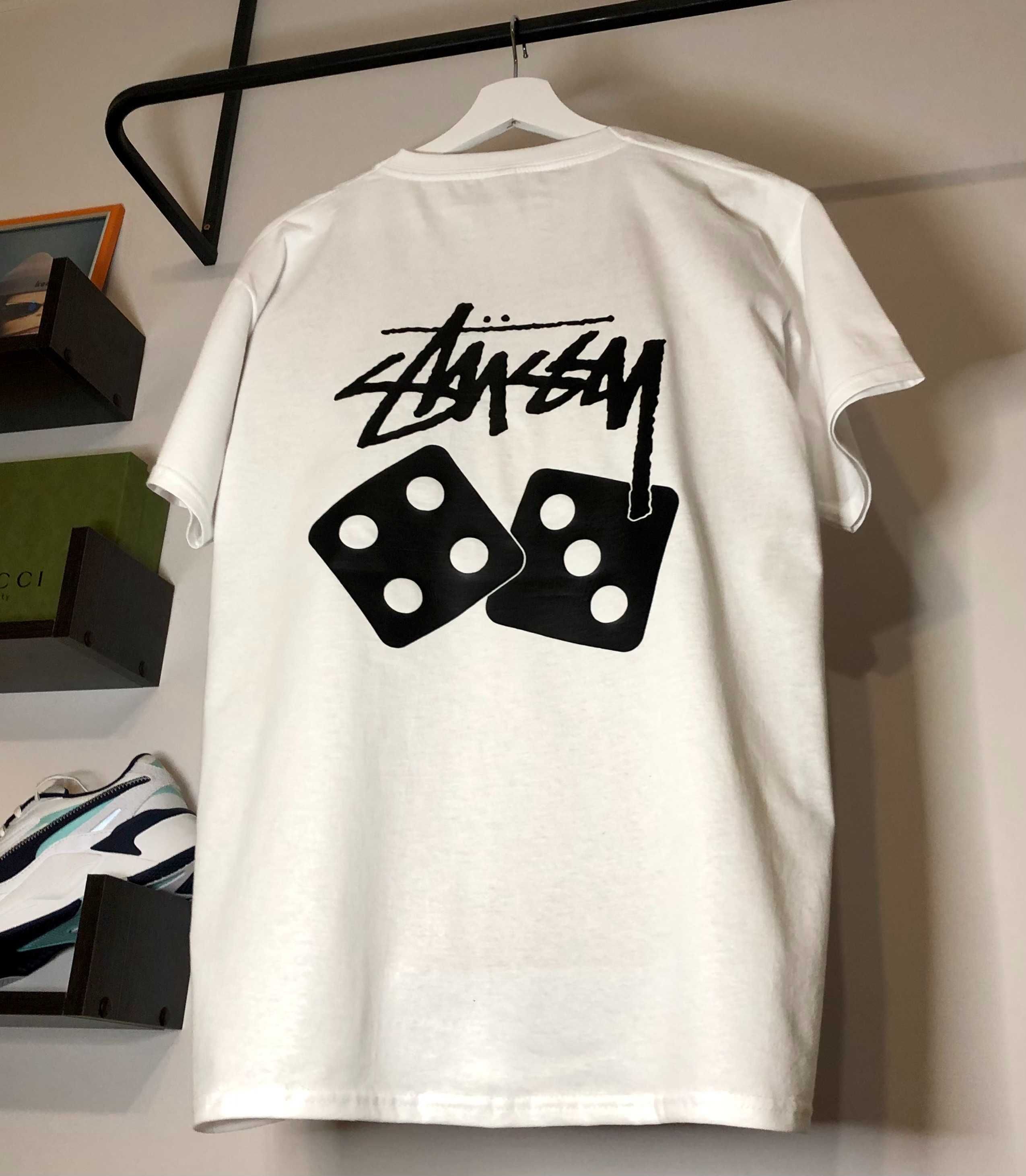 Футболка Stussy Fuzzy Dice (білого кольору)