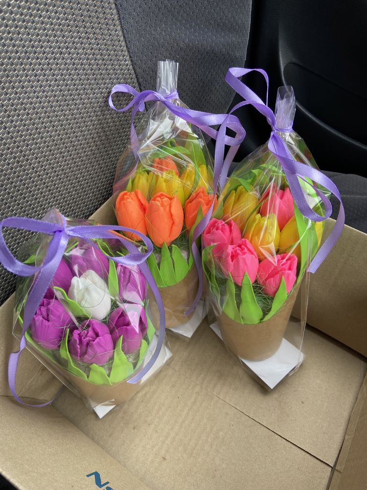 Мильний букет тюльпанів  Мильні подарунки  ОПТ