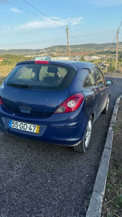 Opel corsa comercial modelo D 2007