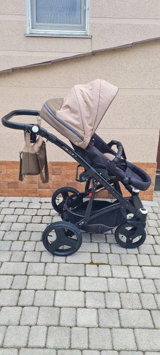 Коляска 3 в 1 Riko Basic Aicon 10 с автолюлькой