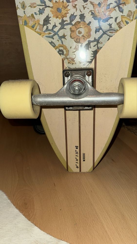 Surfskate Yow waikiki 40