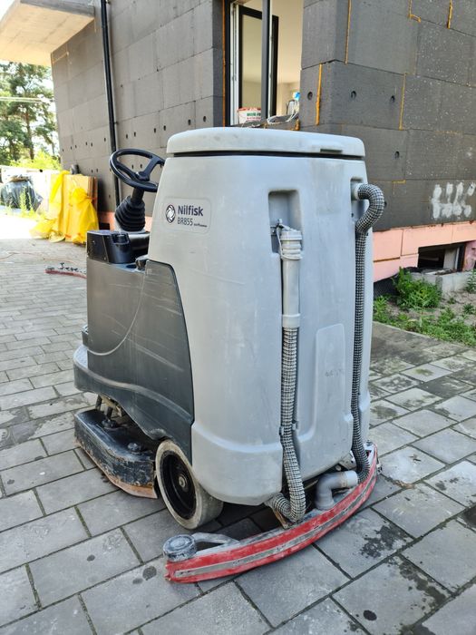 Nilfisk BR855 Maszyna Samojezdna Myjąca Bateryjna / Możliwość najmu /