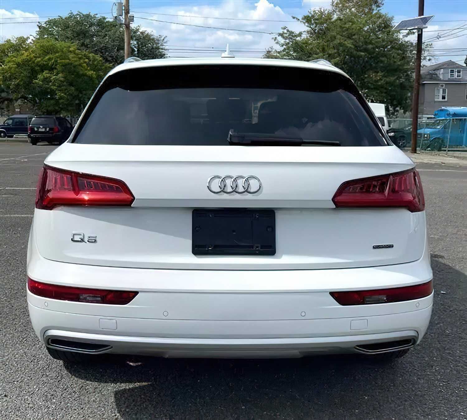 Audi Q5 2020 White