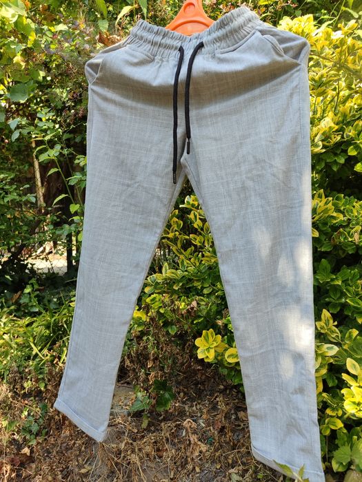 Брюки для хлопчика в клітинку