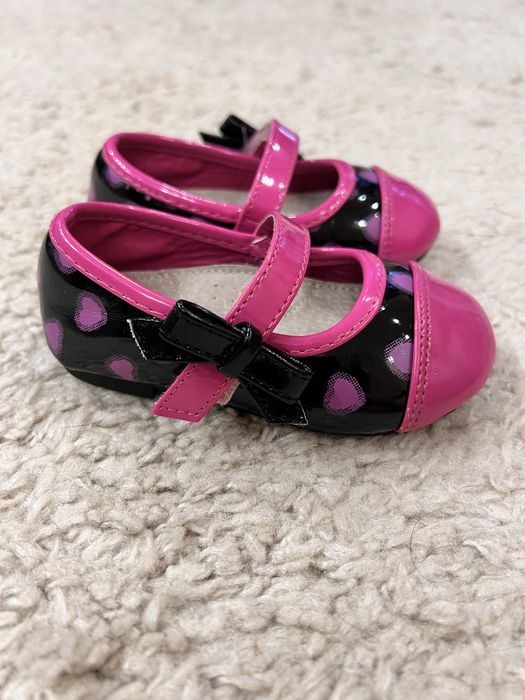 Лакові туфлі на дівчинку 20 розмір 12 см по устілці