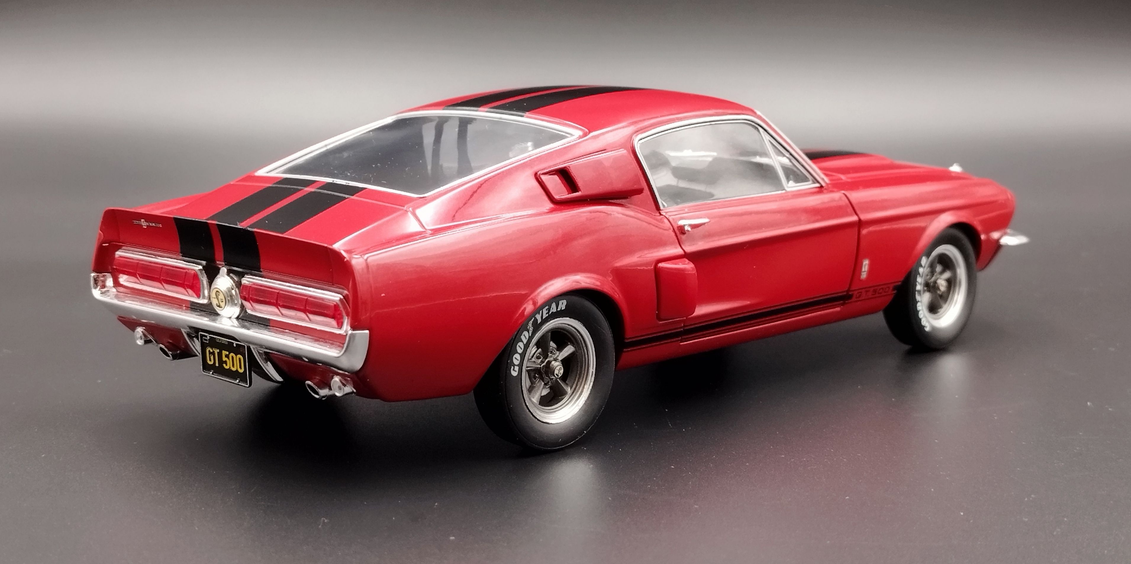 1:18 Solido 1967 Ford Mustang Shelby GT500 Burgundy Red Model Nowy