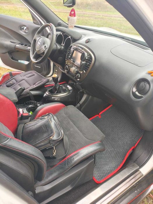 Продам чудовий Nissan JUKE 1.6