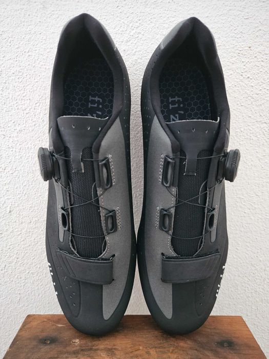 Sapatos Fi'zi:k R5 T.45 *novos*