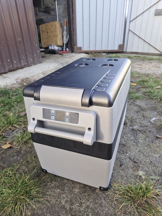 Lodówka, zamrażalka turystyczna, przenośna, samochodowa, Nowa