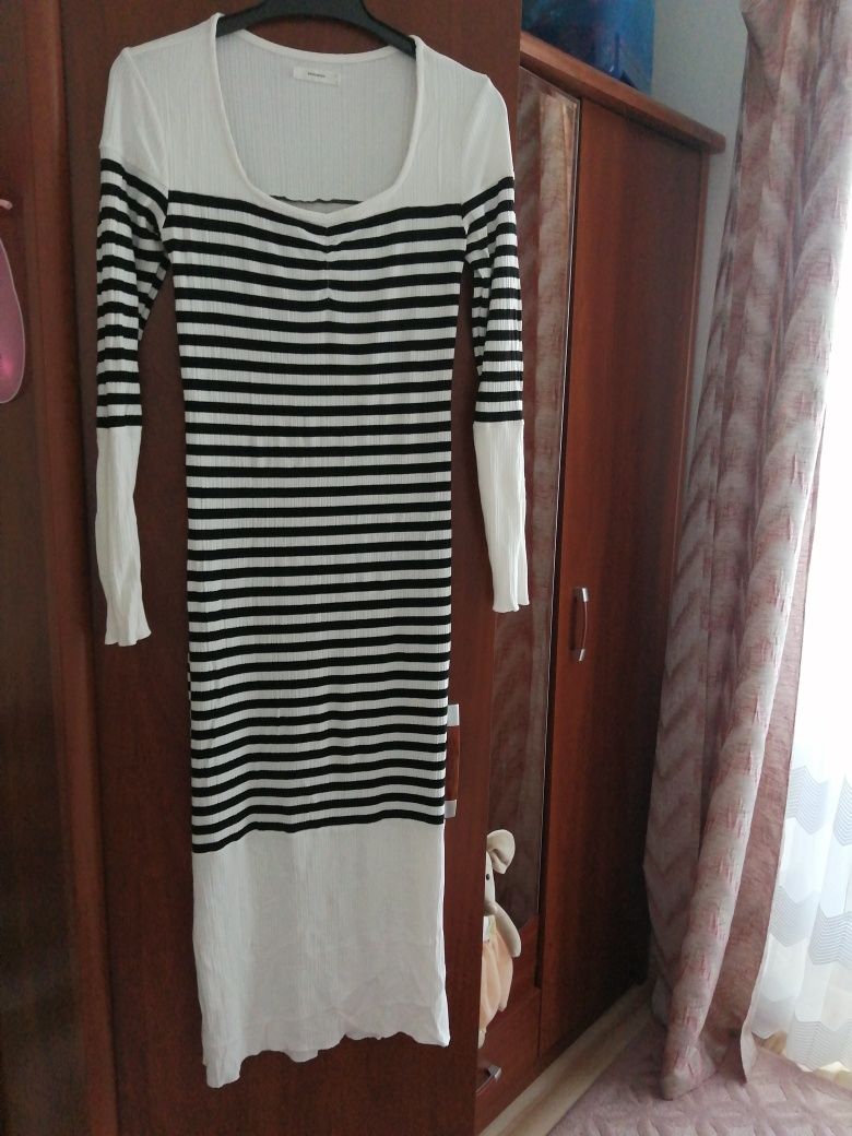 Sukienka midi S Reserved w paski