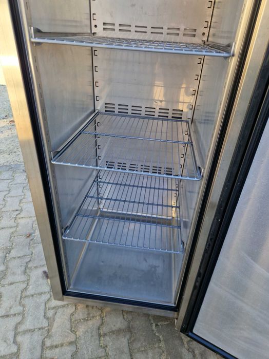 Szafa chłodnicza NoFrost Gastro-710 litr.chłodnia,zamrażarka