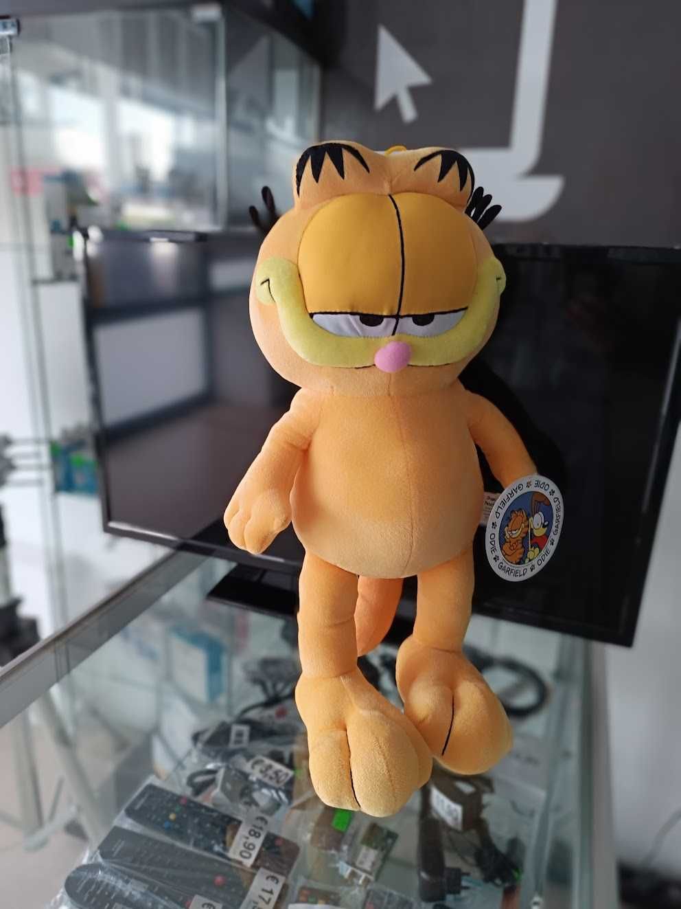 PROMO:Peluche Garfield de pé 42cm