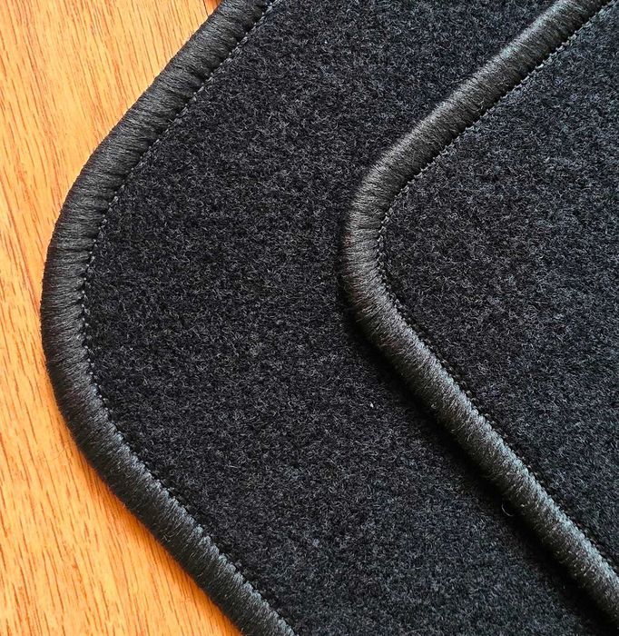 Килимки в авто HYUNDAI салон багажник гумові та ворсові (Польща/Чехія)