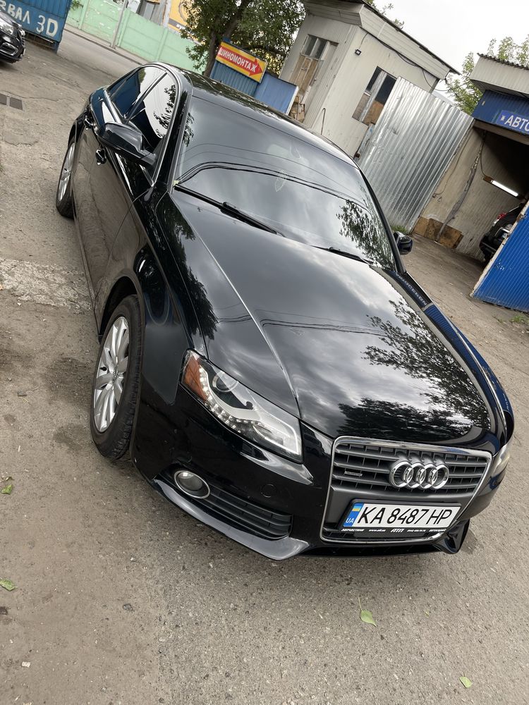 Продам audi a4b8