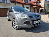 Ford Kuga napęd 4 x 4,100% bezwypadkowa, serwisowana, ZAREJESTROWANA