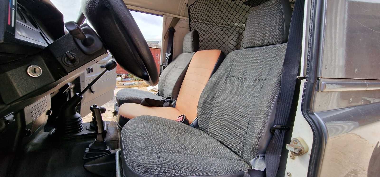 Land Rover Defender 110 3L