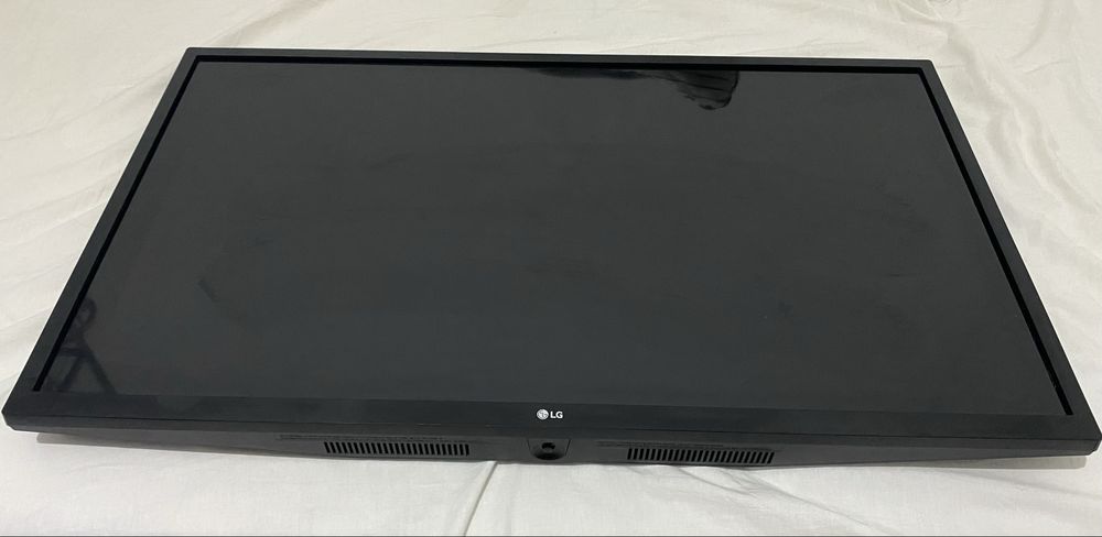 Monitor Gaming Full HD 32’ com FreeSync