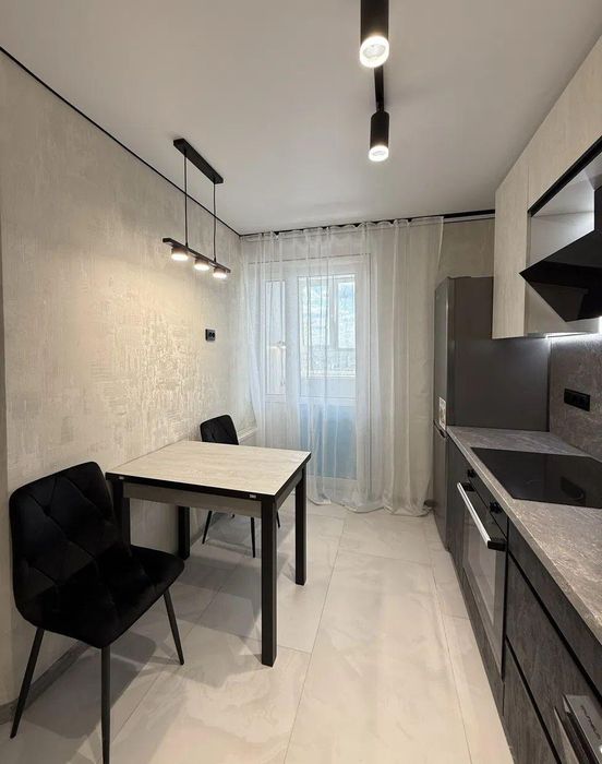 Продаж євро-двокімнатної квартири в Броварах в ЖК Атлант NP