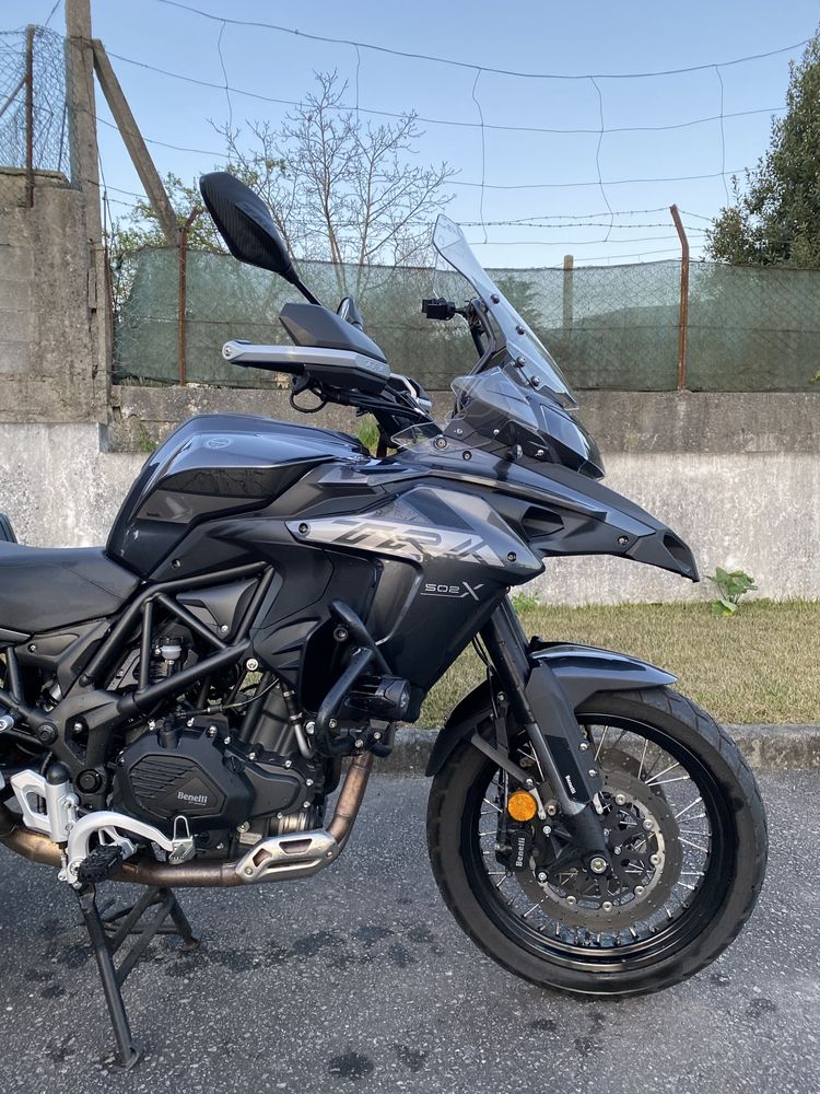Benelli TRK 502x | Punhos Aquecidos | Luzes Auxiliares | Pneus Novos