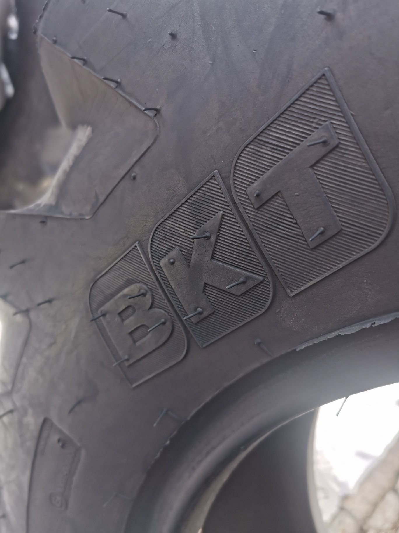 Opona 12.5/80-18 BKT IMPLEMENT AS50412PR